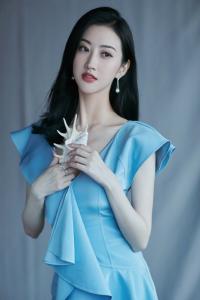 《异域美人在冷王心尖撩火端木鸿瀚龙靖修》精品小说