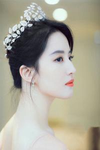 《济世，未必只有站在光下李夏姚景瑜在线》优秀文集