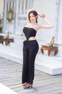 倾城小娇娇妩媚一笑，魔王沦陷了冷妖妖南宫翊完整阅读