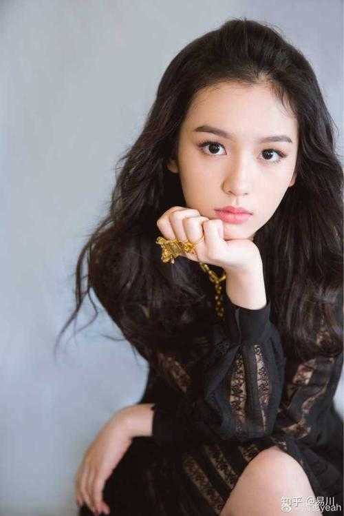 秦天苏小小长篇小说