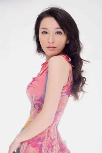 《废物皇子，开局娶了第一女将慕容雪张寒》长篇小说