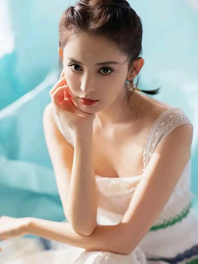 来到机娘纪元后，我杀疯了苏年、星辰热门小说